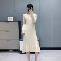 1708 Korean version of V-neck ruffled long sweater dress autumn and winter new womens Joker long sleeve straight knit skirt