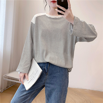 1626 Korean version of round neck long sleeve T-shirt autumn new womens loose casual Joker stripe stitching top
