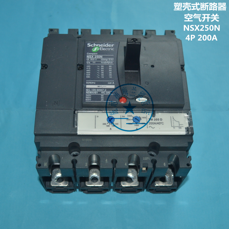 Schneider circuit breaker NSX250N 4P200A Air switch circuit breaker Schneider air open 200A