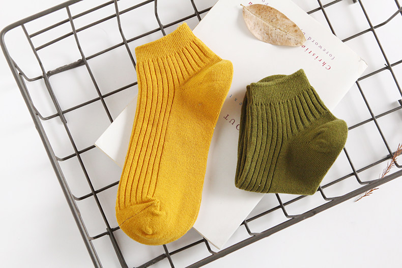 Bít tất Phụ nữ Vớ thấp Cotton Cotton Bít tất mùa hè và mùa thu Mới Đôi kim sọc dọc Đồng bằng hoang dã Tất vớ sinh viên Vớ cotton tất cổ cao