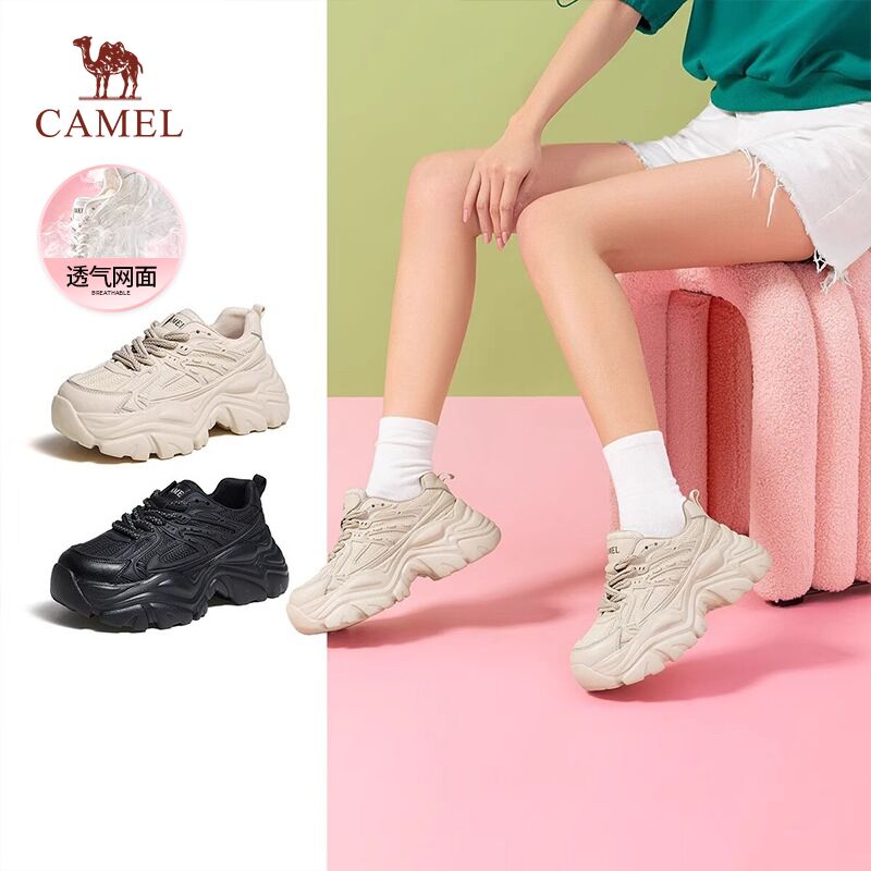 キャメルレディースシューズ2025春夏新作通気性アプリコットカラー人気の厚底身長アップダディシューズカジュアルスポーツシューズ女性用