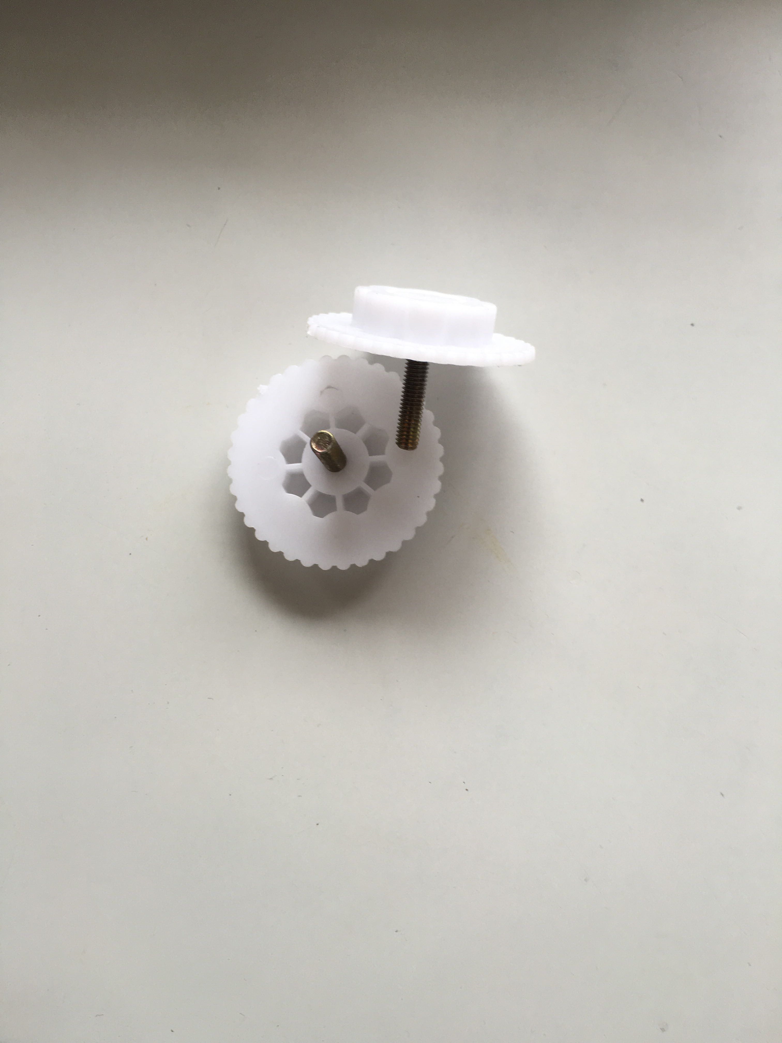 Filter cotton screw fixing screw nut spray roof cotton fixing screw baking varnish room accessories 