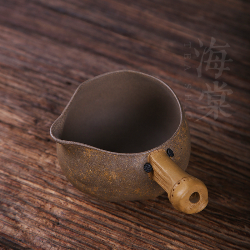 Fair cup Yixing purple sand full handmade kung fu tea set raw ore creative large tea divider tea sea thickened heat-resistant