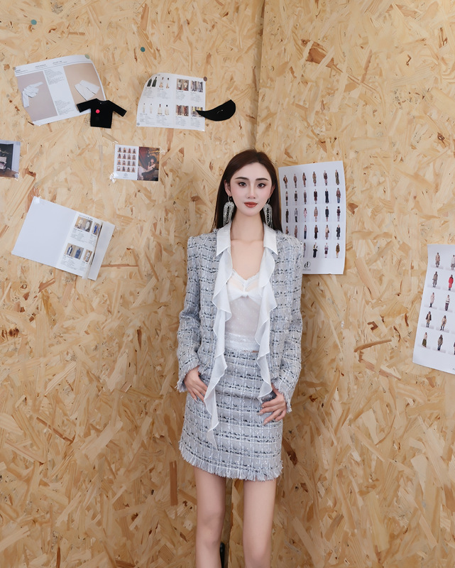 【Yjxd】Langmei Rui 26 Tweed Short Jacket in Chanel Style with Detachable Collar, Suitable for Commuting, Vintage, High-End, Niche