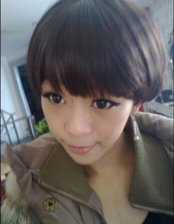 Perruque cheveux raides Court - Ref 2607488 Image 32