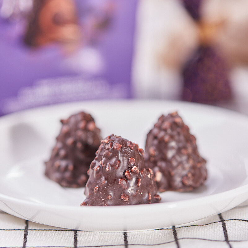 GODIVA 歌帝梵 臻粹双重夹心巧克力 120g*2件 多重优惠折后￥117.4包邮 返￥10猫超卡 88VIP会员还可95折