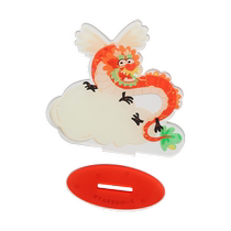 The National Librarys acrylic ornaments for the Year of the Dragon are creative and cute memos to send to friends as practical New Year gifts.