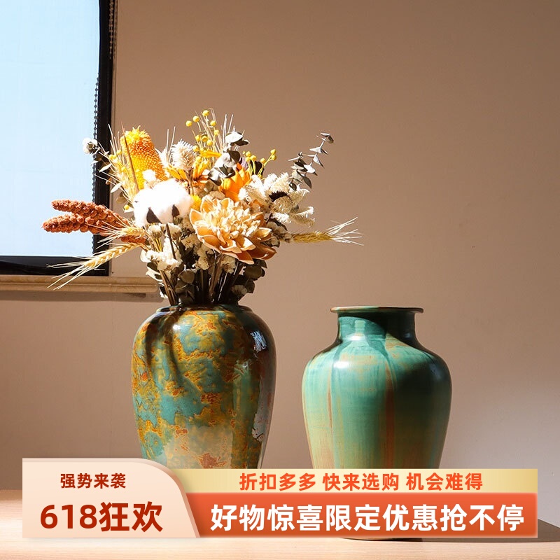Simple Pure Copper Housewarming New Product Flower Vase, Fashionable Pastoral Style Flower Vessel, Handicrafts, Home Decoration, Ceramics Simple Pure Copper Housewarming New Product Flower Vase, Fashionable Pastoral Style Flower Vessel, Handicrafts, Home Decoration, Ceramics