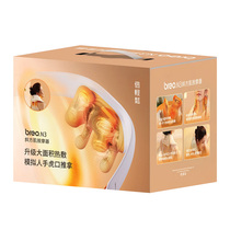 Member store Beijiao N3 shoulder and neck massager while clamping and kneading applying hot compress to hold the trapezius muscles fully knead and loosen the shoulder and neck.