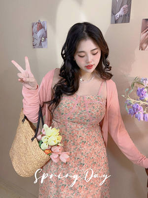 In stock [Homemade Style] Plus-size, chubby girl, fresh, sweet and elegant, waist-cinching floral halter dress + cardigan for summer