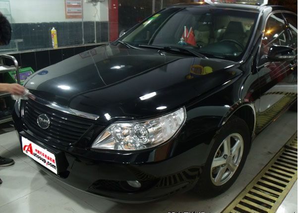 Chongqing Real-body Shop Automotive refined washing interior car interior cleaning (including engine compartment)