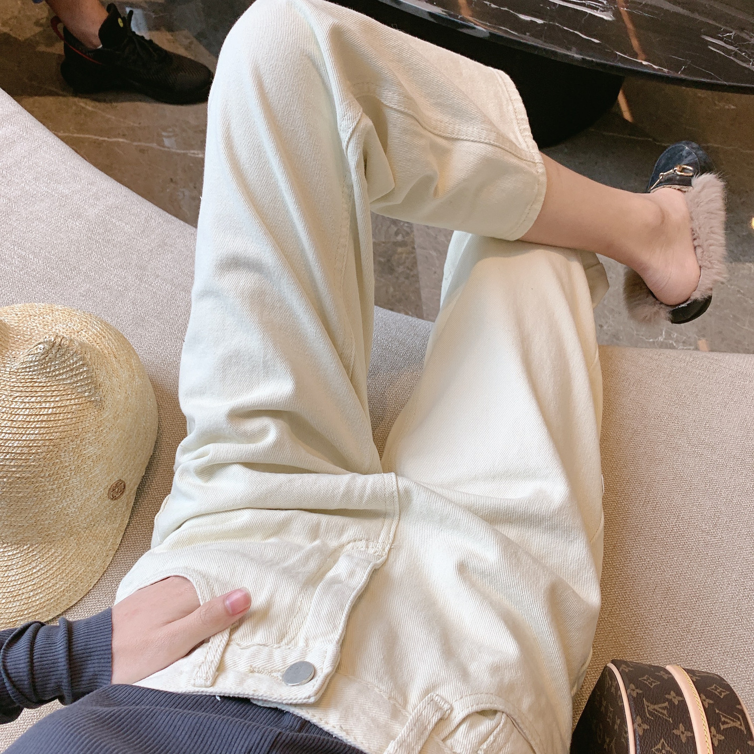 (Discount Zone No Deback) Retro Casual Straight Silo Rice White Jeans Curl 90% Pants