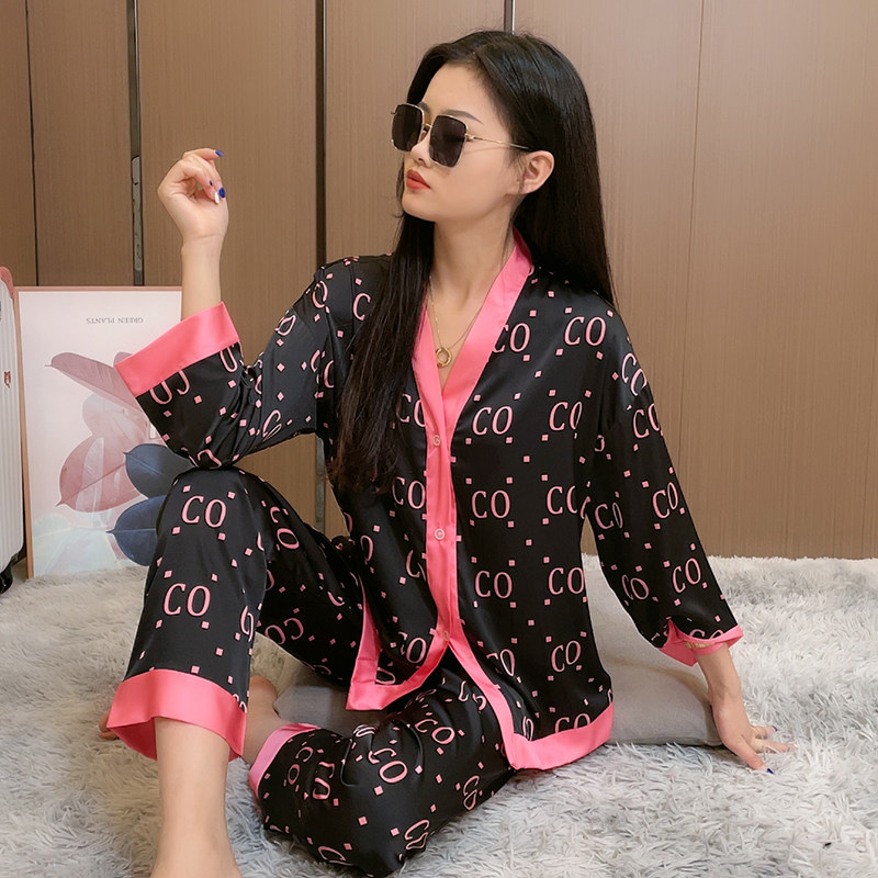 Spring and autumn pajamas women's sweet ice silk long-sleeved V-neck homewear suit 2022 spring new large size cardigan