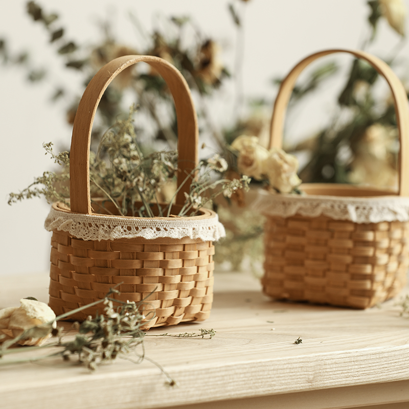 Mini small basket portable flower basket floral bouquet decoration handmade rattan choreographete basket floral basket floral basket floral art