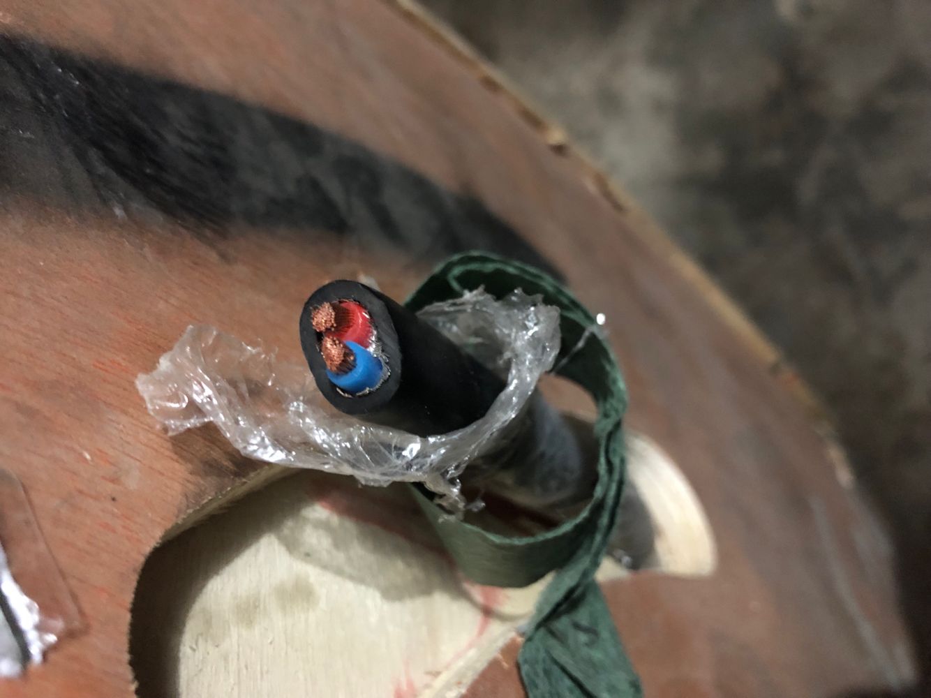 Pure copper RVV jacket line 2 core 10 square 2 * 10 square power cord with shielded engineering strong electric power cable
