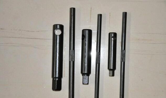 Bed three-jaw chuck wrench 12 square chuck key diameter 23mm with 200 chuck 250 chuck wrench