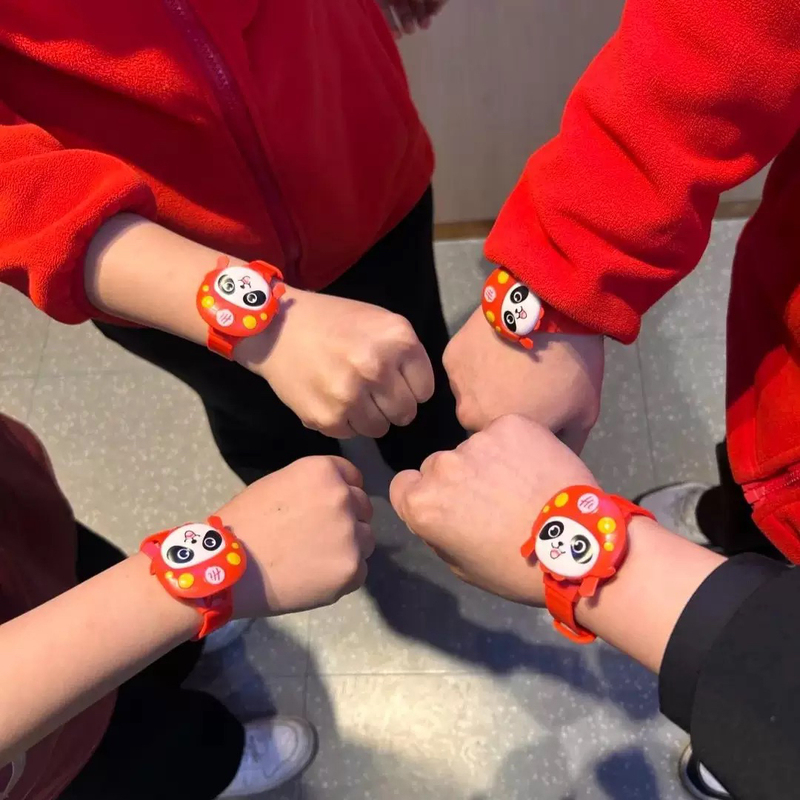 Haidilao Toy Watch Panda Children's Bracelet Watch Electronic Watch Time Display Elementary School Student Gift Present