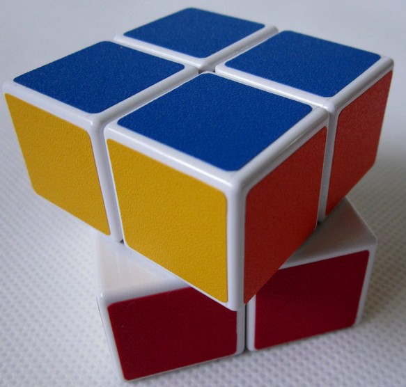 Sức mạnh tiếp thêm sức mạnh bán đồ chơi rubik