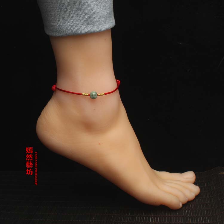 Năm sinh dây đỏ vòng tay ngọc bích chuyển hạt đôi mẫu vòng chân nam nữ đường qua tay đỏ dây Wang Fortune kết hôn vòng đeo chân nữ