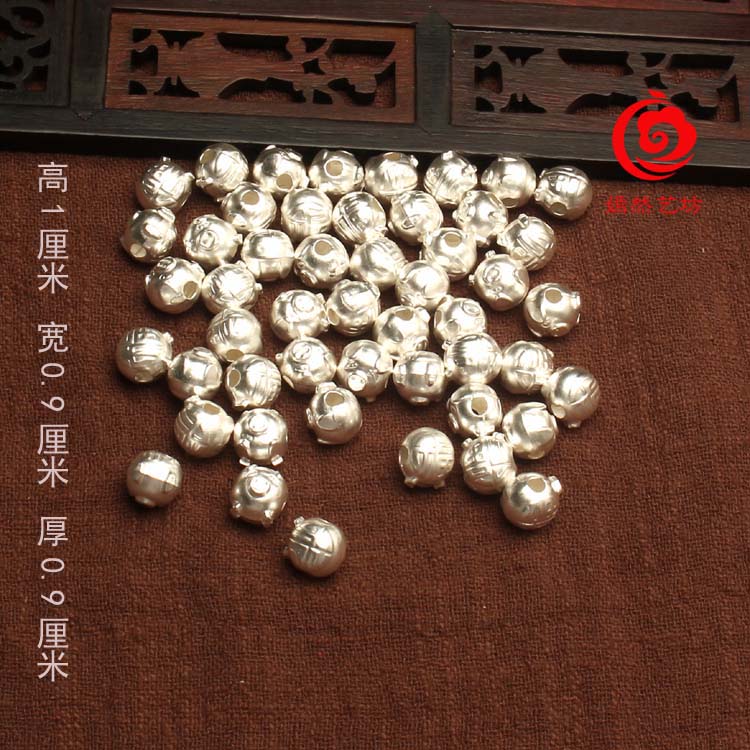 Vòng chân bằng bạc 990 sterling vòng chân / vòng tay lợn giàu Fu chuyển hạt đỏ tay dây / chân dây chuyển hạt nữ năm nay lắc chân đẹp độc