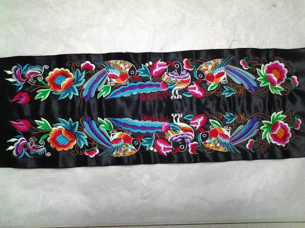 Machine embroidery Miao Embroidery National Embroidery Songtao Embroidery * ZX Series 14 Machine Embroidery Flower Strip-Hundred Birds Figure 5