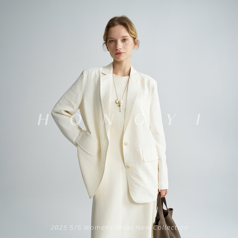 Hongyi Hongyi Dry Silk Ghost Crepe Suit, Loose Long-Sleeved Commuter Blazer for Women, High-End, Elegant and Versatile
