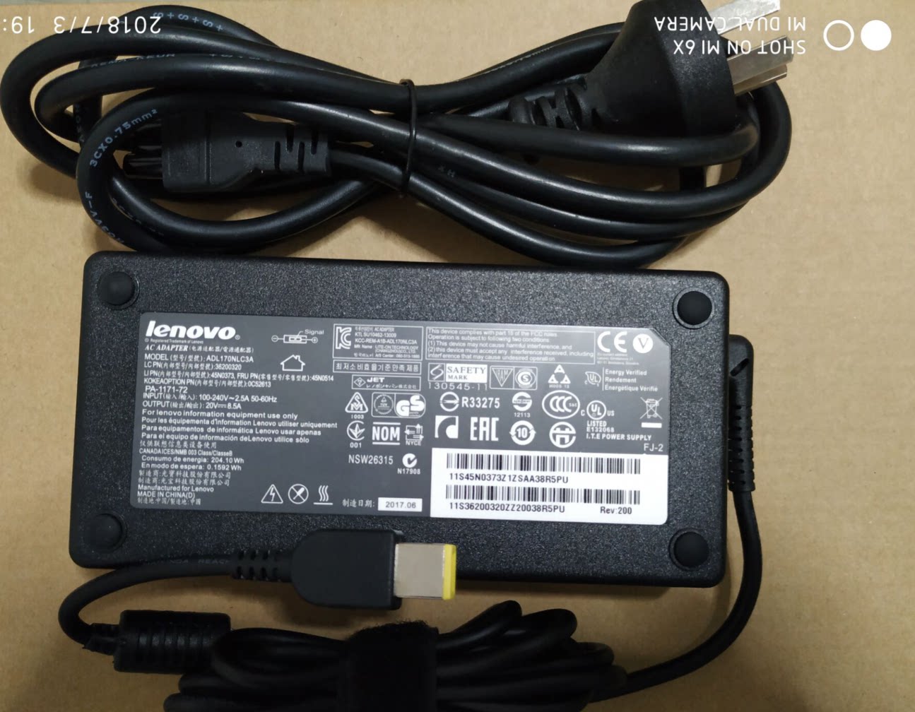 Lenovo T440P W541 W540 P50 P51 Power Adapter 20V8.5A 170W square port