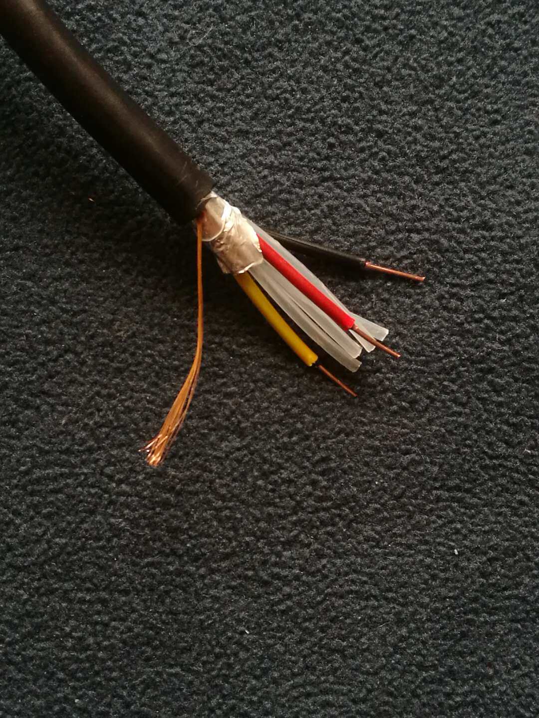 Single 0 8mm*3 single crystal copper carbon shielded loose wire