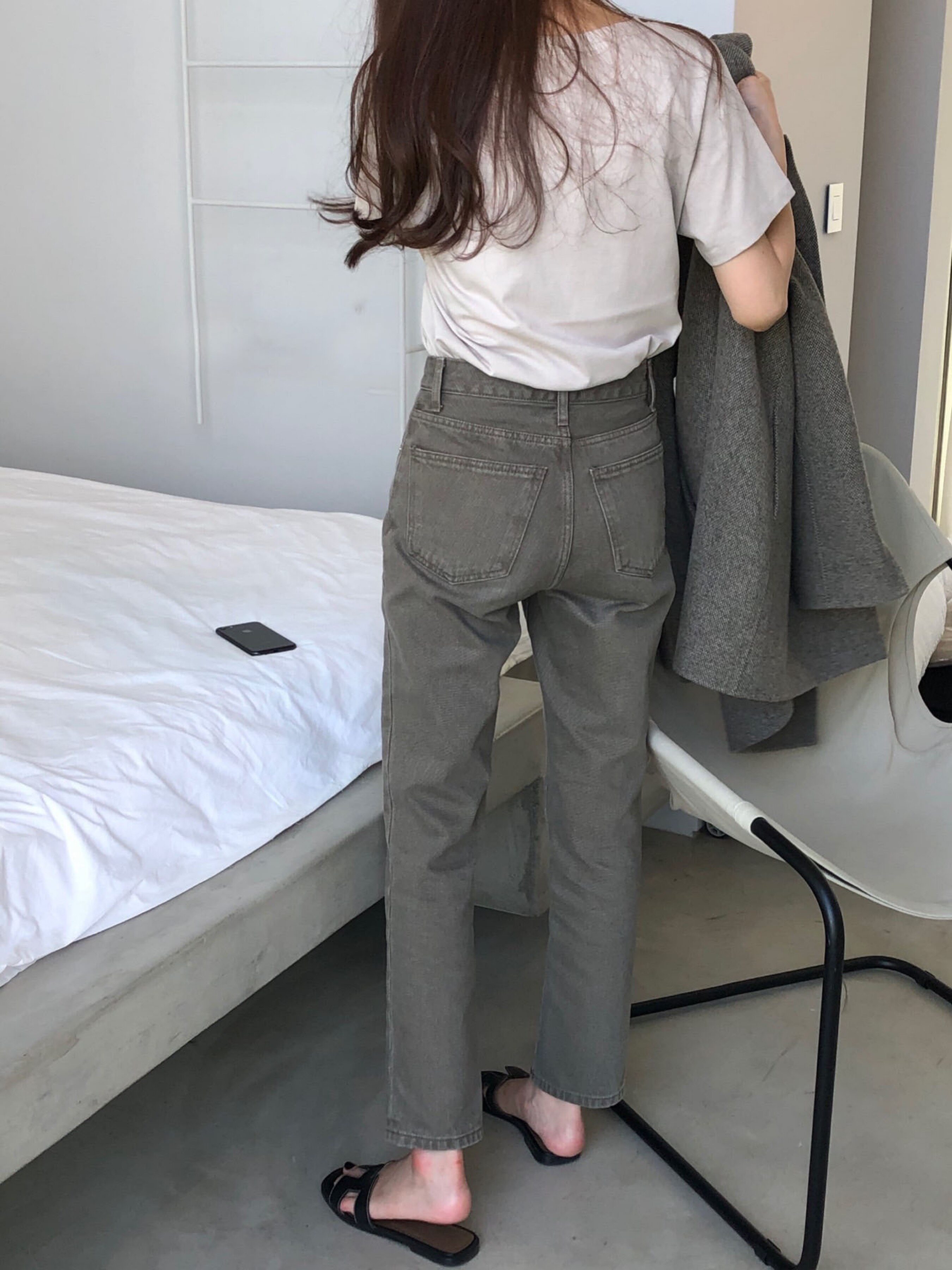 Spot Korea Pla * t * Ba * se with the same vintage foreign school brown jeans high waist thin high