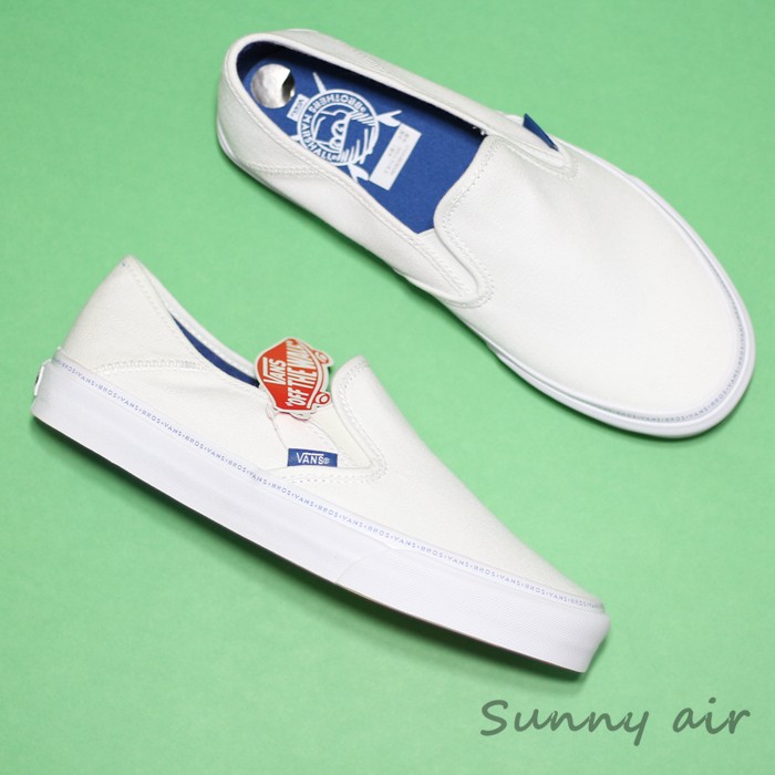 [Sunny spot] VANS cầu vồng dưới giày bãi biển giày thường giày vải trắng giày VN0A38BZN3A giày tập gym nam