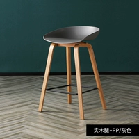 Дерево-цветный карлик с серого лицом