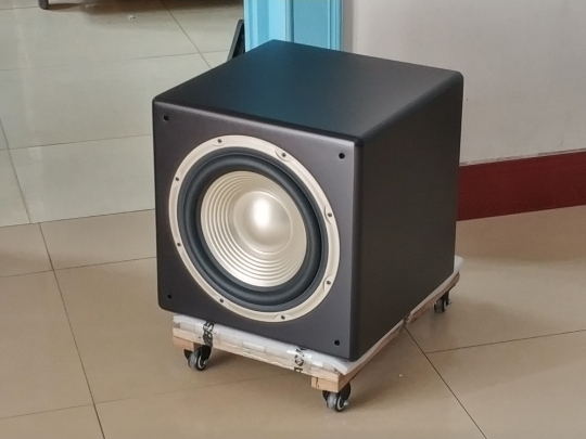 fans diy homemade 12-inch active low-tone cannon adopts JBL8400 unit or UK REL thunderous H gunboard