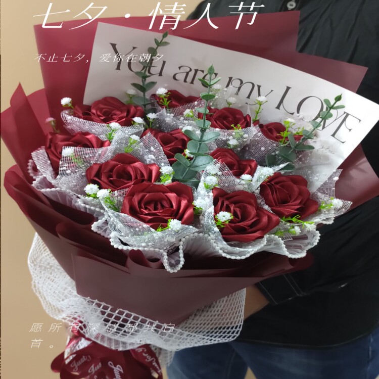 阁楼306手工花店的LOGO