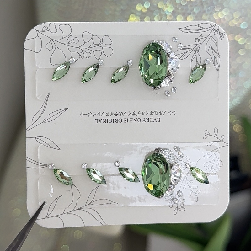 [Light Emerald] Nail Art Wearable Nails Genuine Swarovski Material Kit Crystal Jewelry DIY Accessories 381