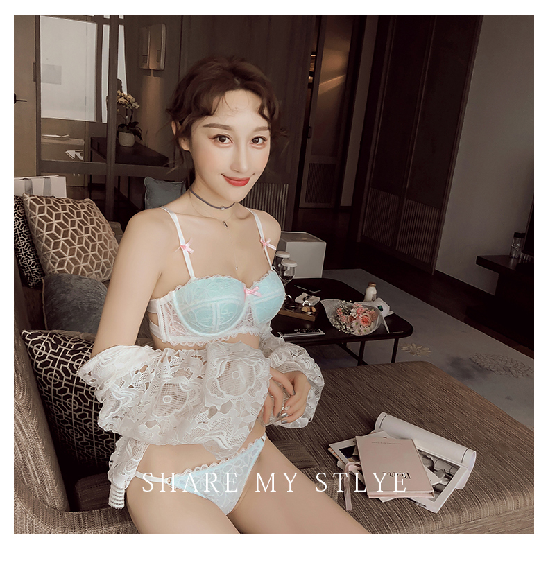 Ensemble intime en  dentelle - Ref 3150226 Image 13
