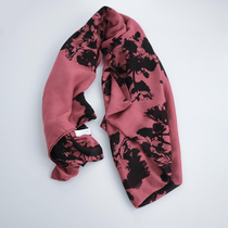 Red and black cotton soft and comfortable scarf female original single spring and summer gift to mother temperament clearance treatment