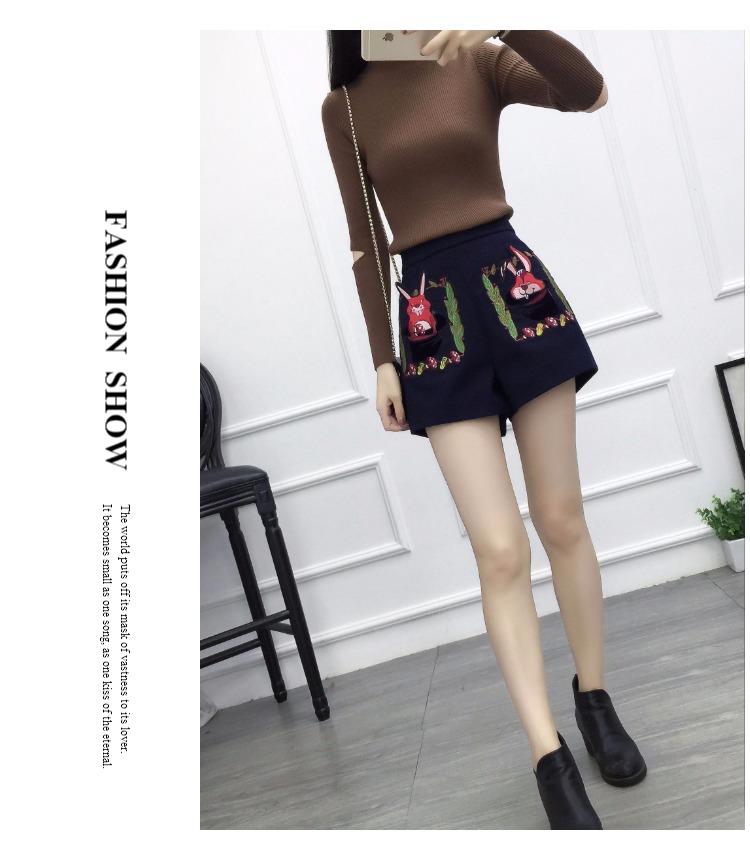 Kích thước lớn phù hợp với quần short thêu nữ 200 pounds chất béo mm mùa thu và mùa đông eo cao một từ quần chân rộng mặc quần boot bình thường thời trang nữ cao cấp