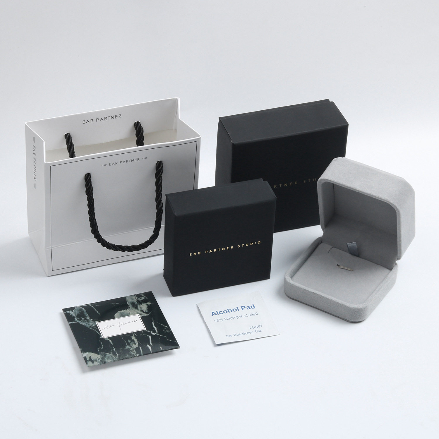 (White tea light luxury gift customization) jewelry storage box earrings female necklace bracelet exquisite gift box