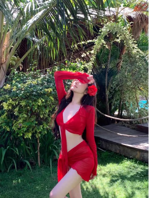 2024 New Sexy Hot Girl Swimsuit Female Split Bikini Four-piece Set Big Red Belly Covering Slimming Resort Hot Spring