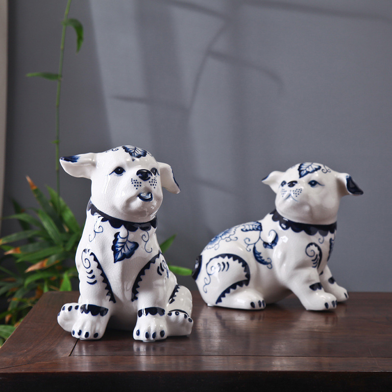 Blue and white porcelain ceramic dog sitting room adornment TV ark, creative express dog furnishing articles furnishing articles household act the role ofing is tasted tea table