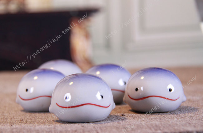 Ceramic small place big expressions using fish swim world 】 【 dolphins can float in water