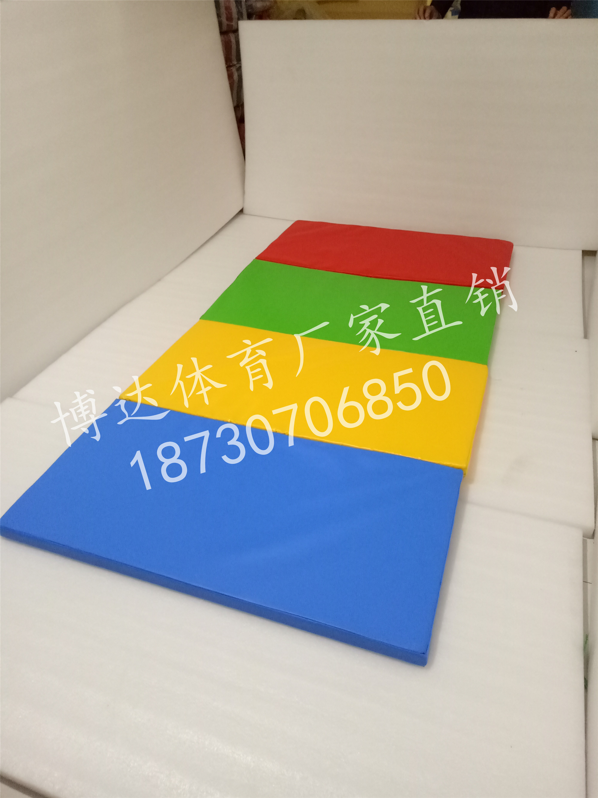 Thiết bị thể dục mềm pad bảo vệ cơ thể trẻ em Phòng thể thao nhỏ chống va chạm túi tường pad Bảo vệ phòng tập thể dục mat võ thuật mat - Thiết bị thể thao điền kinh xà treo tường