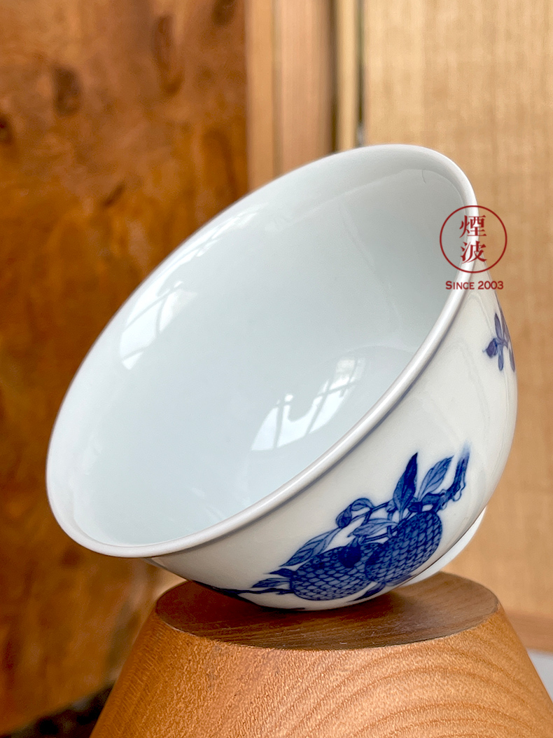 Jingdezhen lesser RuanDingRong made lesser money litchi peach pomegranate many children happiness sanduo sample tea cup tea cups