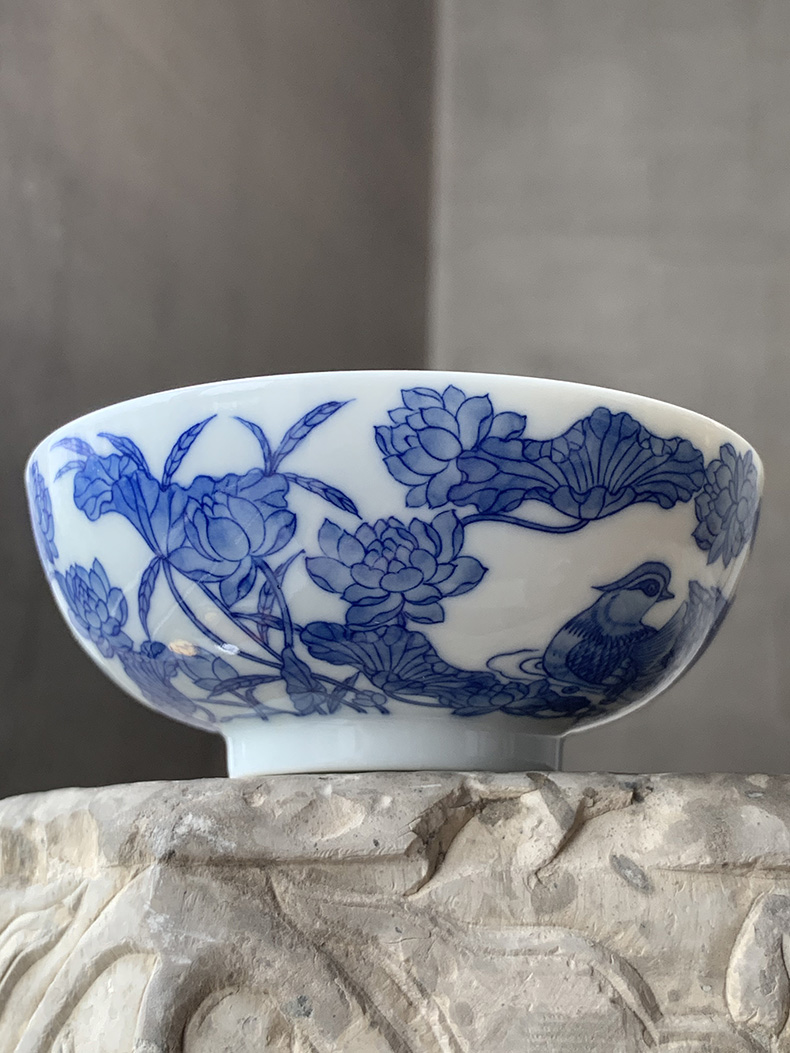 Jingdezhen spring auspicious jade Zou Jun up of eight of the blue and white lotus yuanyang new painting of flat bowl cups