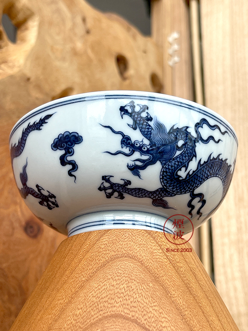 Jingdezhen spring auspicious jade Zou Jun up and imitation Ming blue and white skeleton painting of eight new system flat bowl bowl