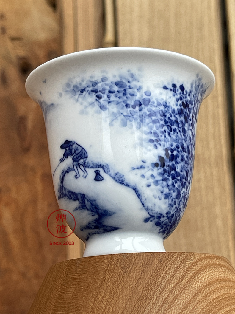 Jingdezhen nine calcinations hand - made blue - and - white porcelain hand landscape beauty fishing cup tea cups