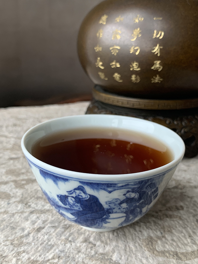 The smoke jingdezhen lesser RuanDingRong made lesser He Zhizhang riding sample tea cup tea cups