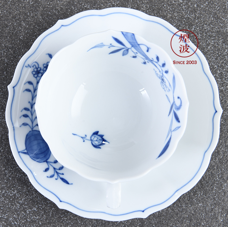 German mason MEISSEN porcelain new clipping elegant blue onion cups for a cup of tea in the afternoon tea set