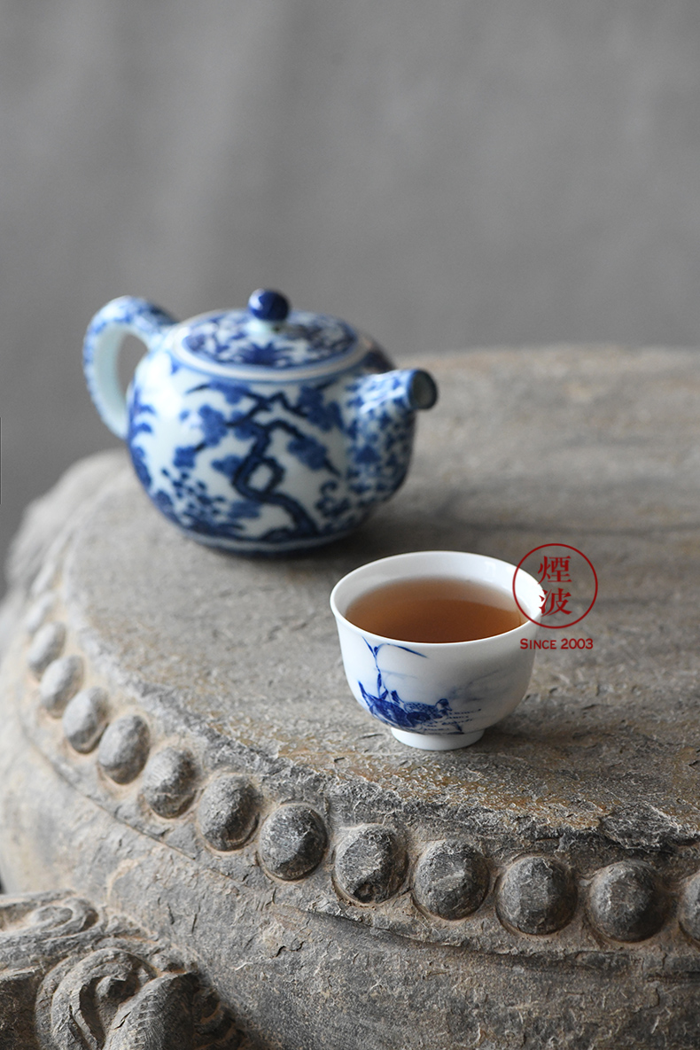 Jingdezhen blue and white reed says calcinations hand - made porcelain wonderful hand paddle duck sample tea cup tea cups