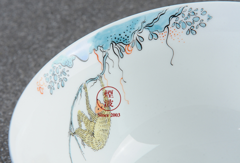 German mason mason meisen porcelain series of exotic birds, flowers, tea bowl cups in Paris